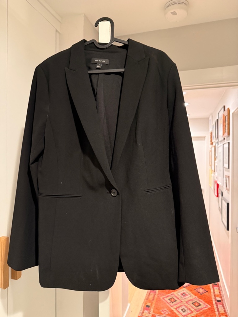 Ann Taylor Black Single-Button Tailored Blazer